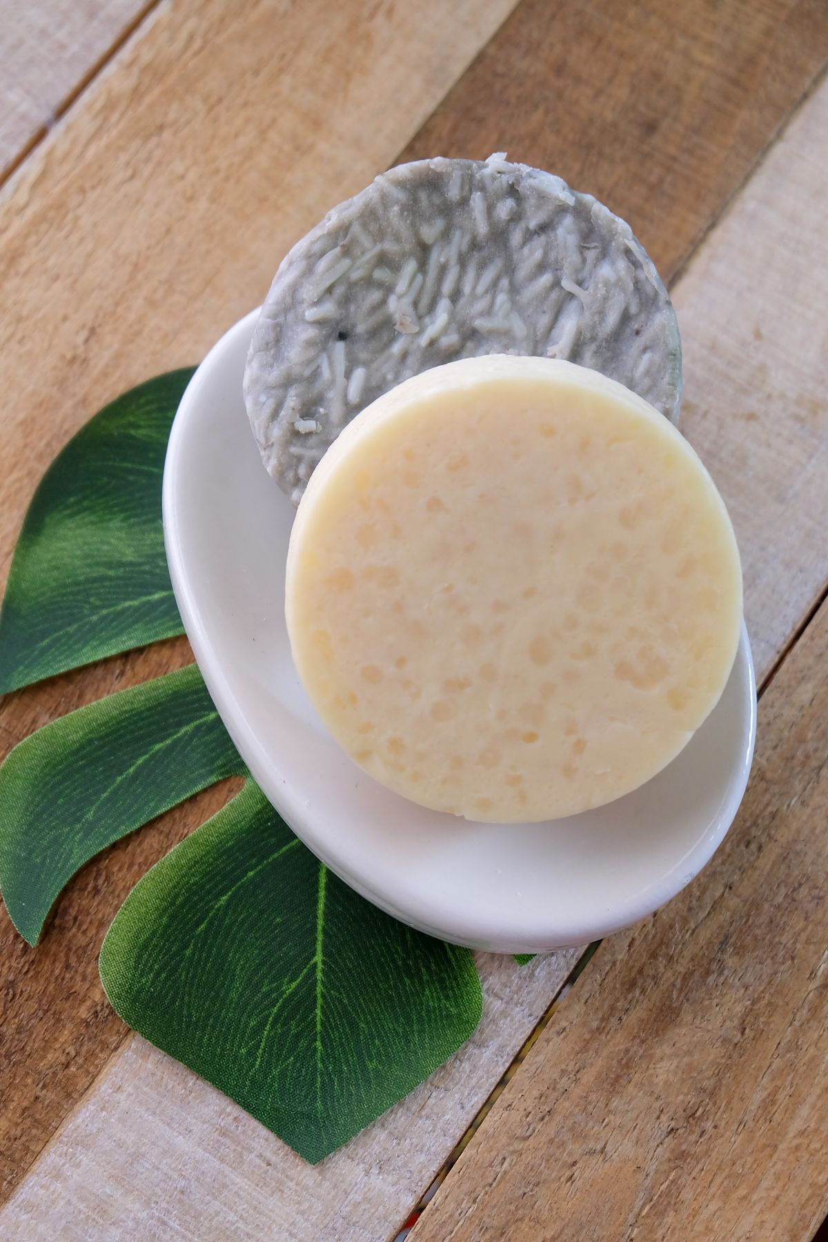 Ribbed Ceramic Soap Dish - view 3